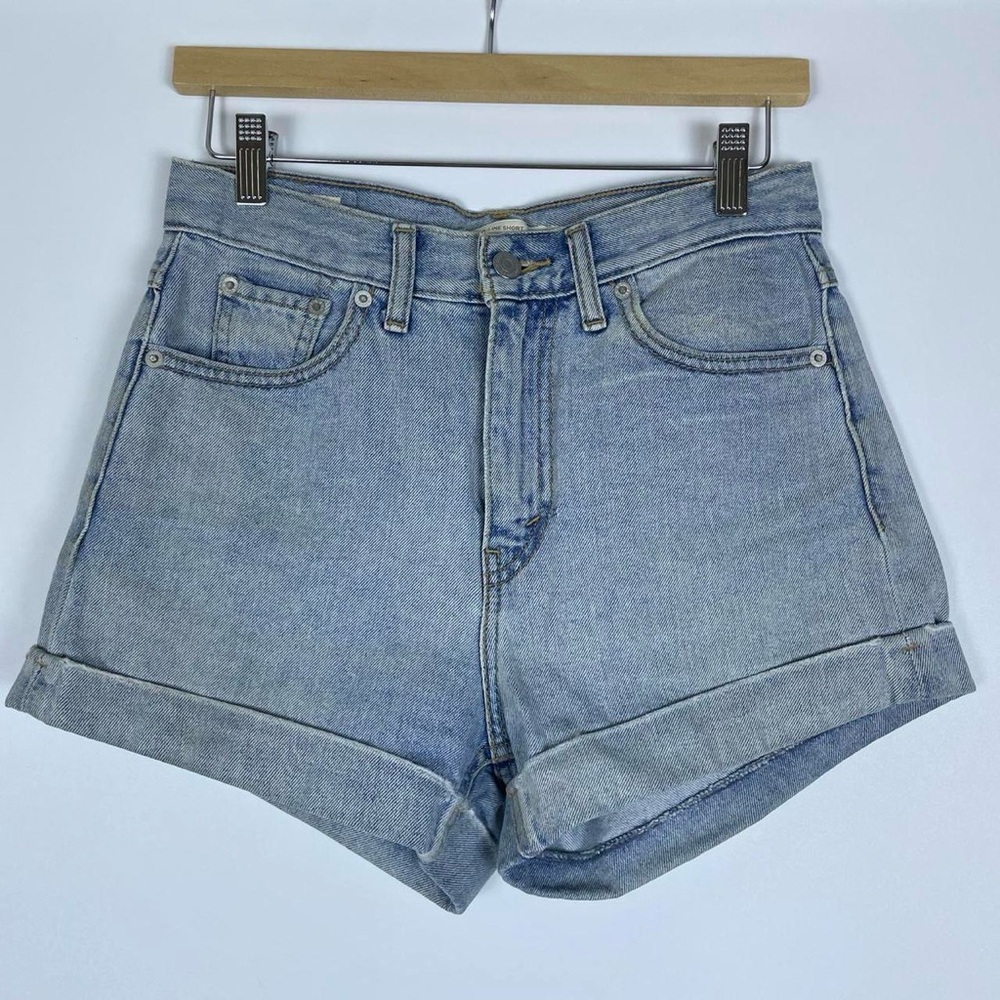 Levi’s High-Rise Rolled Hem Denim Shorts - Light Blue